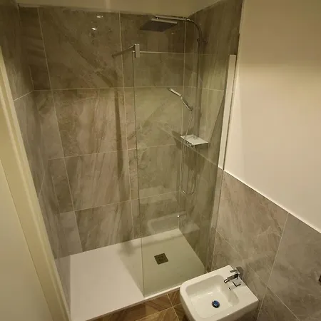 Kf Deluxe 2* Florence
