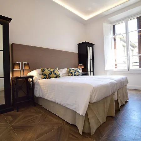 Bed & Breakfast Kf Deluxe Florence