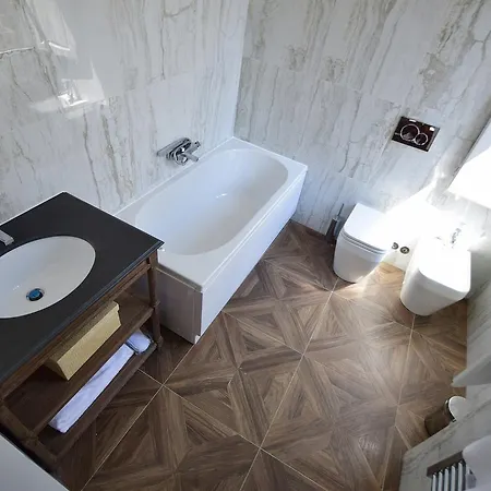 Kf Deluxe Bed & Breakfast Florence